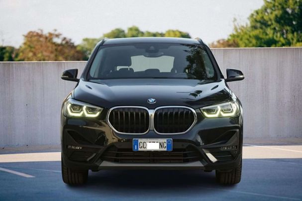 BMW X1 sDrive18d Advantage 110 kW image number 1