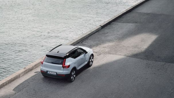 Volvo XC40 Recharge Single Motor Extended Range Plus 188 kW image number 9