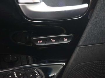 Car image 32