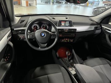 Car image 36