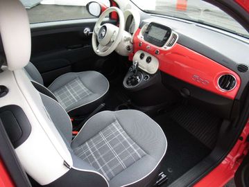 Car image 9