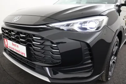 Car image 27