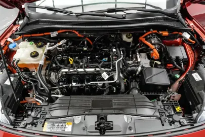 Car image 26