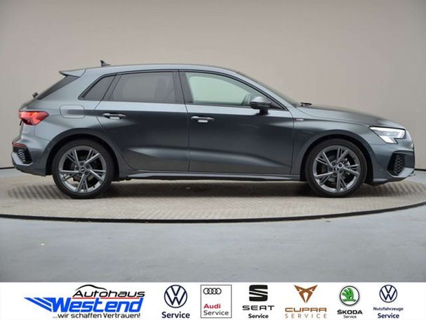 Audi A3 30 TFSI S-line Sportback 81 kW image number 2