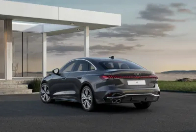 Car image 5