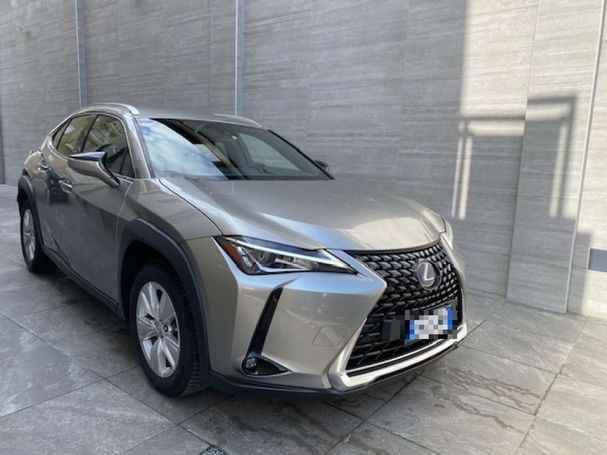 Lexus UX 250h 135 kW image number 2