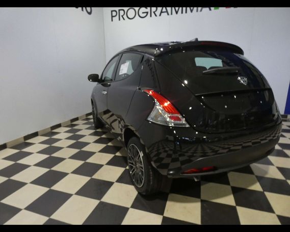 Lancia Ypsilon 51 kW image number 17