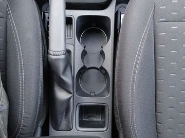 Car image 27