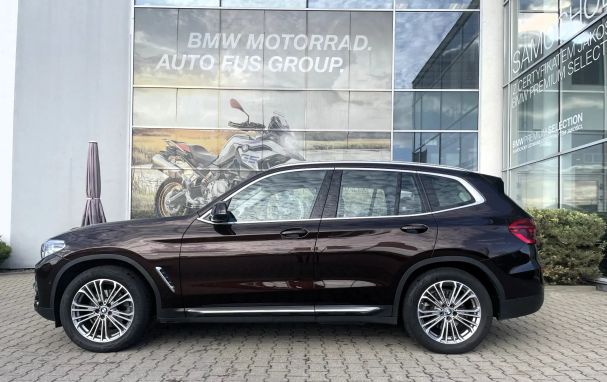 BMW X3 xDrive20i Luxury Line 135 kW image number 5