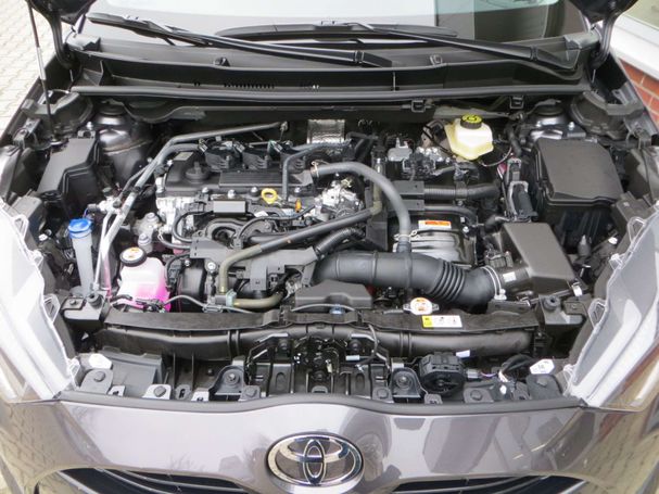 Toyota Yaris 1.5 Hybrid 85 kW image number 8