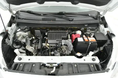 Car image 43