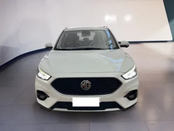 Car image 3