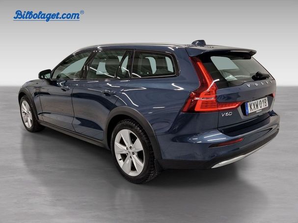 Volvo V60 Cross Country AWD B4 147 kW image number 3