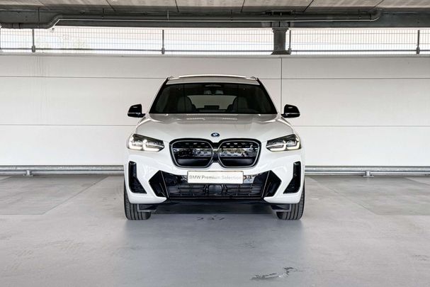 BMW iX3 210 kW image number 2