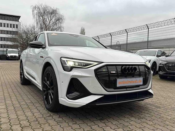 Audi e-tron 55 S-line Sportback 300 kW image number 2