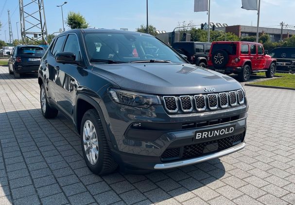 Jeep Compass 1.5 T4 48V e-Hybrid Altitude 96 kW image number 3