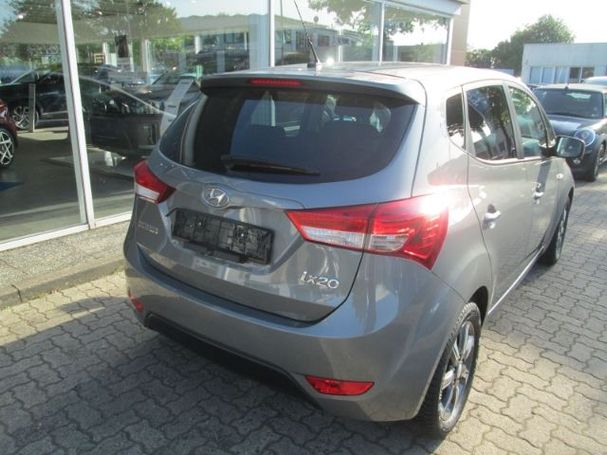 Hyundai ix20 1.6 blue Space+ 92 kW image number 3