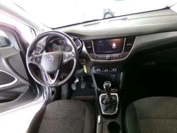 Car image 22