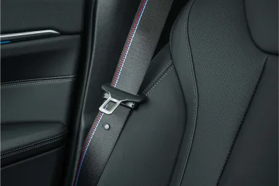 Car image 48