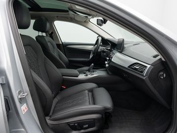 Car image 35