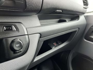 Car image 41