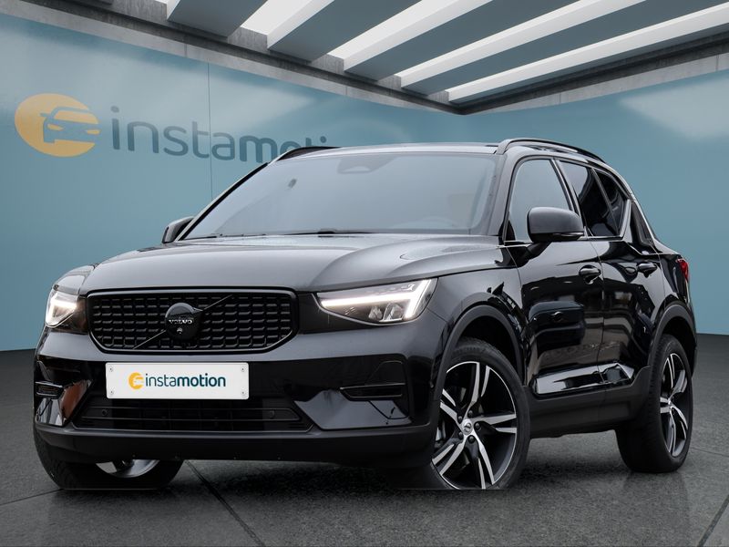 Volvo XC40 B3 Plus Black