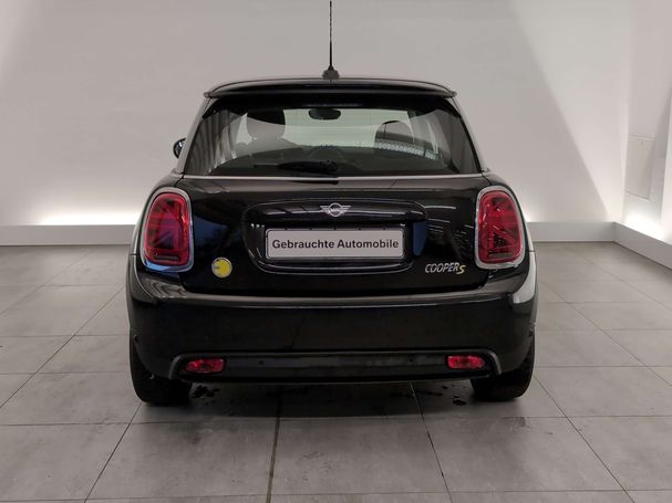 Mini Cooper SE Mini 135 kW image number 3