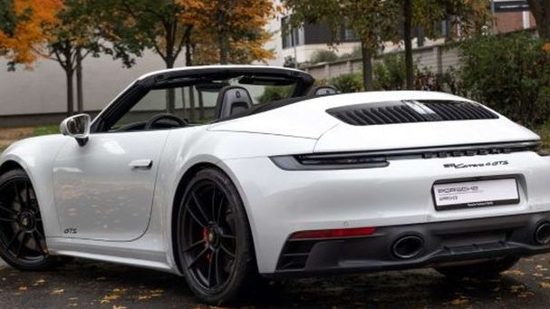 Porsche 992 Carrera 4 GTS Cabrio PDK 353 kW image number 3