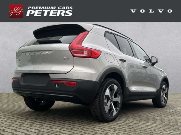 Volvo XC40 B4 145 kW image number 2