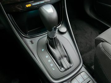 Car image 16