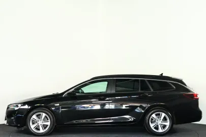 Car image 33