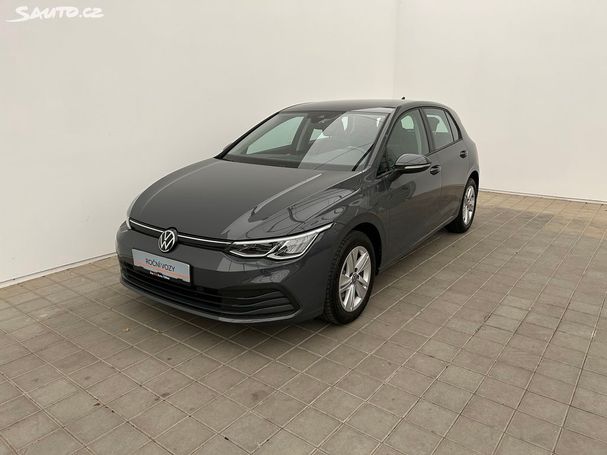 Volkswagen Golf 1.0 eTSI Life DSG 81 kW image number 1