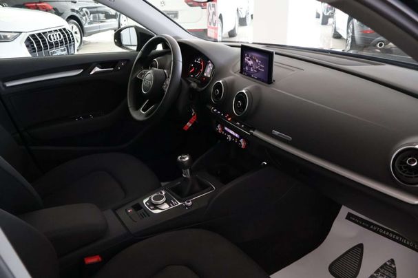 Audi A3 30 TDI Business 85 kW image number 36