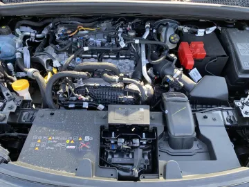 Car image 20