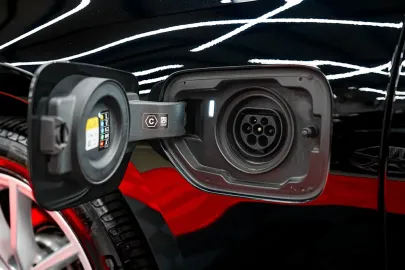 Car image 32