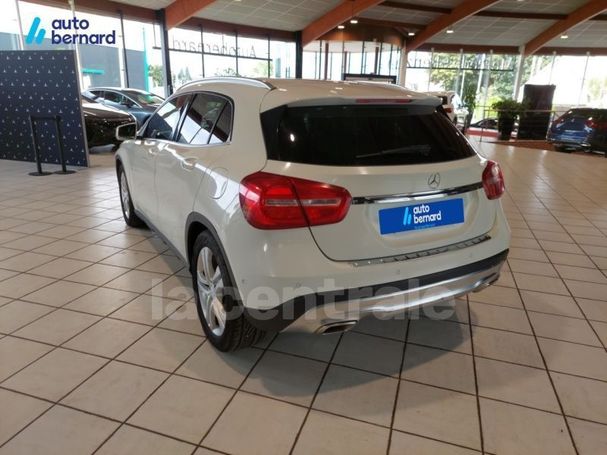 Mercedes-Benz GLA 180 d 80 kW image number 4