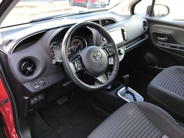 Car image 10