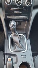 Car image 32