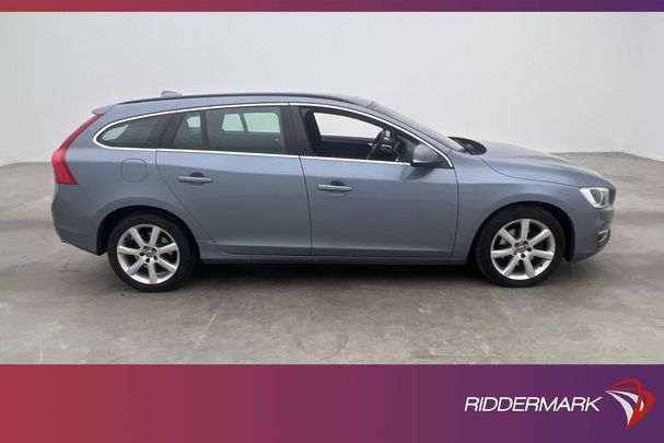 Volvo V60 D4 Momentum 140 kW image number 4