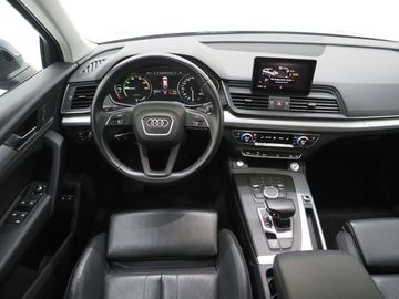 Car image 35