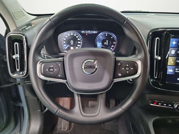 Volvo XC40 D3 Geartronic Momentum Pro 110 kW image number 10