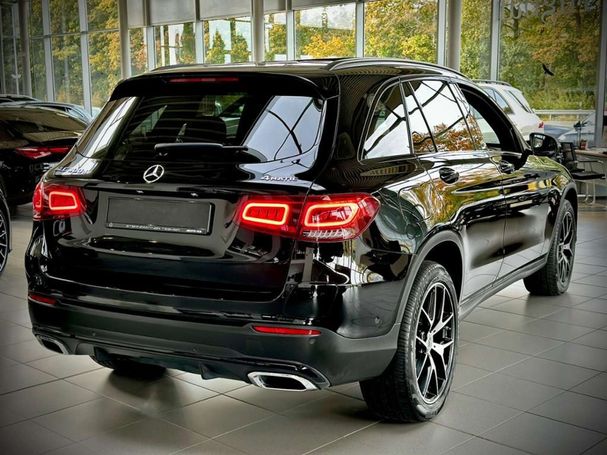 Mercedes-Benz GLC 300 de 225 kW image number 2