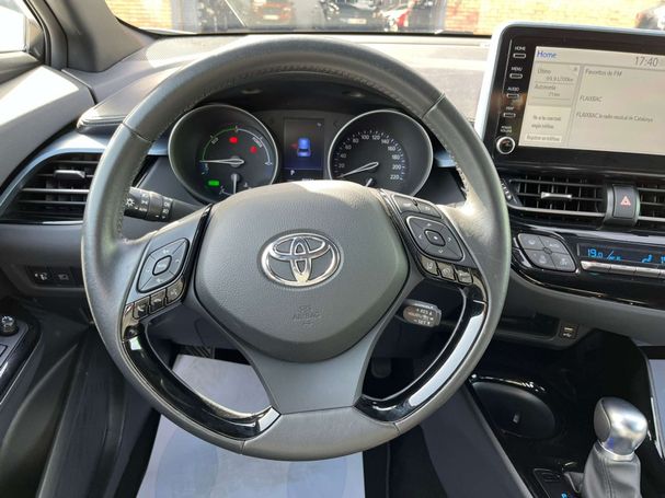 Toyota C-HR 135 kW image number 16