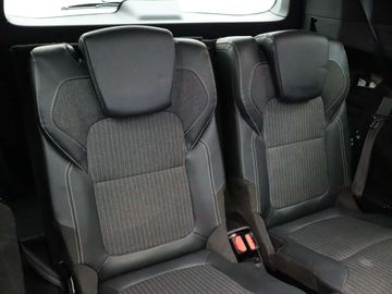 Car image 41