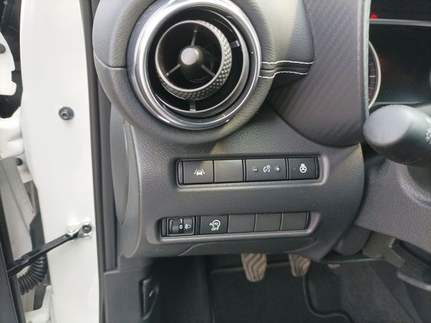 Nissan Juke N-CONNECTA 84 kW image number 13