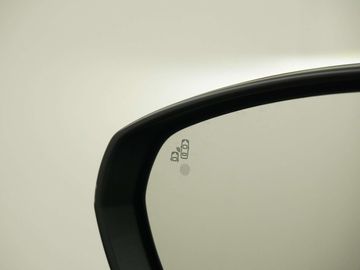 Car image 41