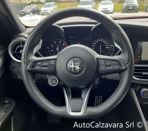 Alfa Romeo Giulia 2.0 Veloce 206 kW image number 13