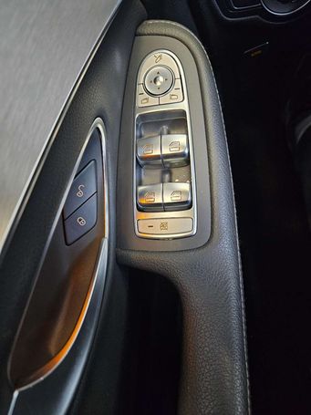 Mercedes-Benz C 180 115 kW image number 12