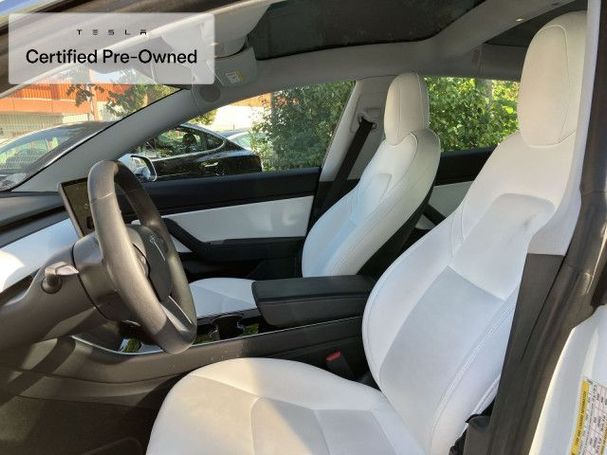 Tesla Model 3 Long Range AWD 258 kW image number 9