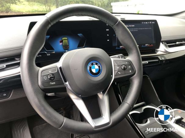 BMW iX1 eDrive20 150 kW image number 17